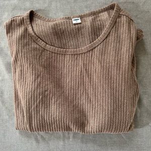 Old Navy women’s long sleeve, size medium